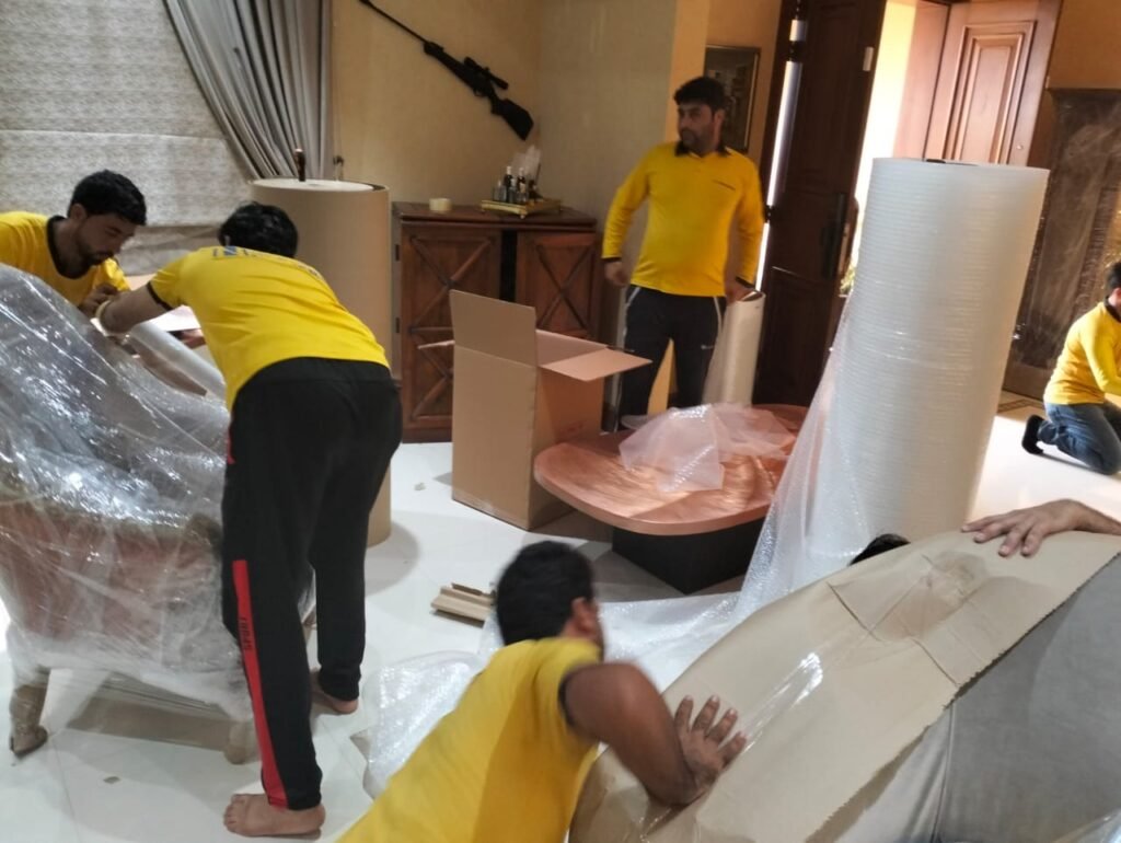 movers in dubai